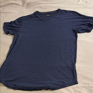 Goodlife Men's Navy V-Neck T-Shirt